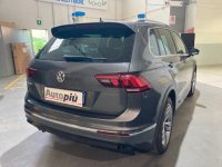 Auto Volkswagen Tiguan 1.6 TDI SCR Sport BlueMotion Technology R-Line usata in vendita presso concessionaria Autopiù Due Milano a 27.500 € - foto numero 4