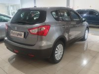 Auto Suzuki s-cross 1.6 DDiS 5 porte Style usata in vendita presso concessionaria Autopiù Due Milano a 6.300 € - foto numero 4