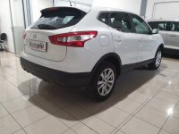 Auto Nissan Qashqai 1.2 DIG-T Acenta AUT. usata in vendita presso concessionaria Autopiù Due Milano a 13.500 € - foto numero 4