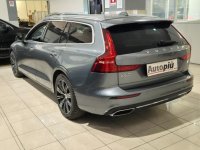 Auto Volvo V60 T6 Recharge AWD Plug-in Hybrid Inscription Express usata in vendita presso concessionaria Autopiù Due Milano a 28.400 € - foto numero 4