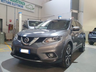 Auto Nissan X-Trail 1.6 dCi 2WD Tekna aut usata in vendita presso concessionaria Autopiù Due Milano a 16.800 € - foto numero 1