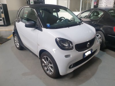 Auto Smart ForTwo Coupe 70 1.0 twinamic Passion usata in vendita presso concessionaria Autopiù Due Milano a 11.500 € - foto numero 3