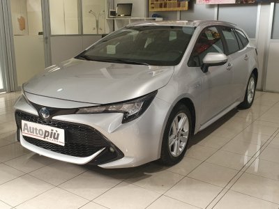 Auto Toyota Corolla Touring Sports 1.8 Hybrid Business usata in vendita presso concessionaria Autopiù Due Srl a 19.500 € - foto numero 1