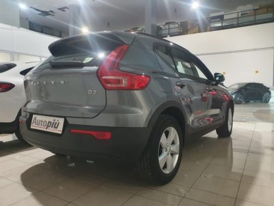 Auto Volvo XC40 D3 Business Plus usata in vendita presso concessionaria Autopiù Due Milano a 22.200 € - foto numero 2