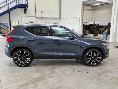 Auto Volvo XC40 T5 Recharge Plug-in Hybrid Inscription usata in vendita presso concessionaria Autopiù Due Milano a 34.900 € - foto numero 3