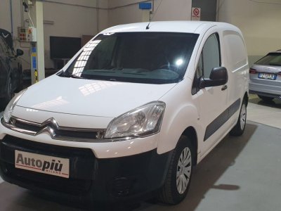 Auto Citroen Berlingo 1.6 HDi 90CV FAP Van 3 posti Club L1 usata in vendita presso concessionaria Autopiù Due Srl a 6.100 € - foto numero 1