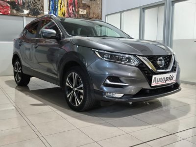 Auto Nissan Qashqai 1.3 DIG-T 140 CV N-Connecta usata in vendita presso concessionaria Autopiù Due Milano a 15.500 € - foto numero 3