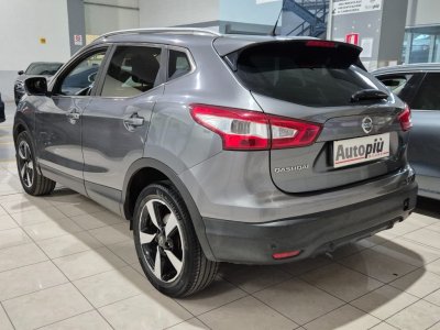 Auto Nissan Qashqai 1.5 dCi 360 usata in vendita presso concessionaria Autopiù Due Milano a 9.800 € - foto numero 2