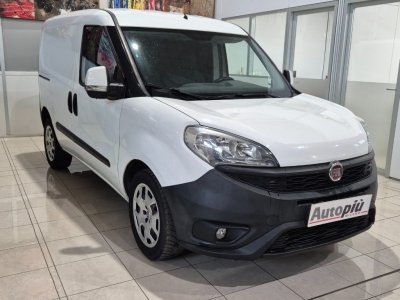 Auto Fiat Professional Doblo Cargo Dobl 1.4 T-Jet Natural Power PC-TN Cargo Lamierat usata in vendita presso concessionaria Autopiù Due Srl a 5.500 € - foto numero 1