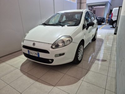 Auto Fiat Punto 1.3 MJT 75CV 5p. Van Active usata in vendita presso concessionaria Autopiù Due Srl a 4.000 € - foto numero 1