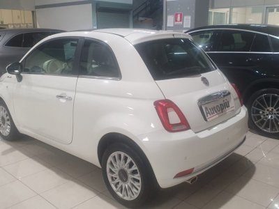 Auto Fiat 500 1.0 Hybrid Dolcevita usata in vendita presso concessionaria Autopiù Due Milano a 13.500 € - foto numero 2