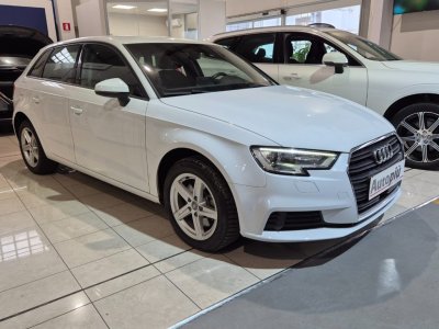 Auto Audi A3 SPB 35 TDI S tronic Business usata in vendita presso concessionaria Autopiù Due Milano a 21.900 € - foto numero 3